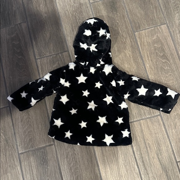 Steve Madden Baby Size 12M Black and White Star Jacket. Furry with cotton lining - Picture 7 of 8